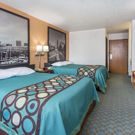 Super 8 By Wyndham Bourbonnais/Kankakee Area Екстер'єр фото