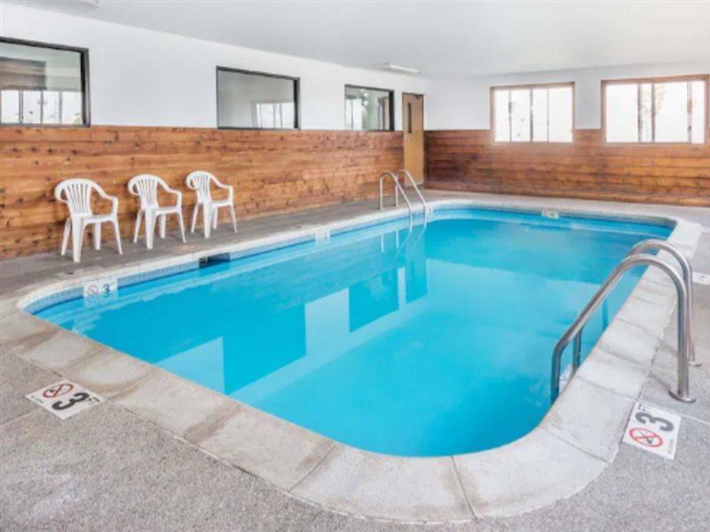 Super 8 By Wyndham Bourbonnais/Kankakee Area Екстер'єр фото