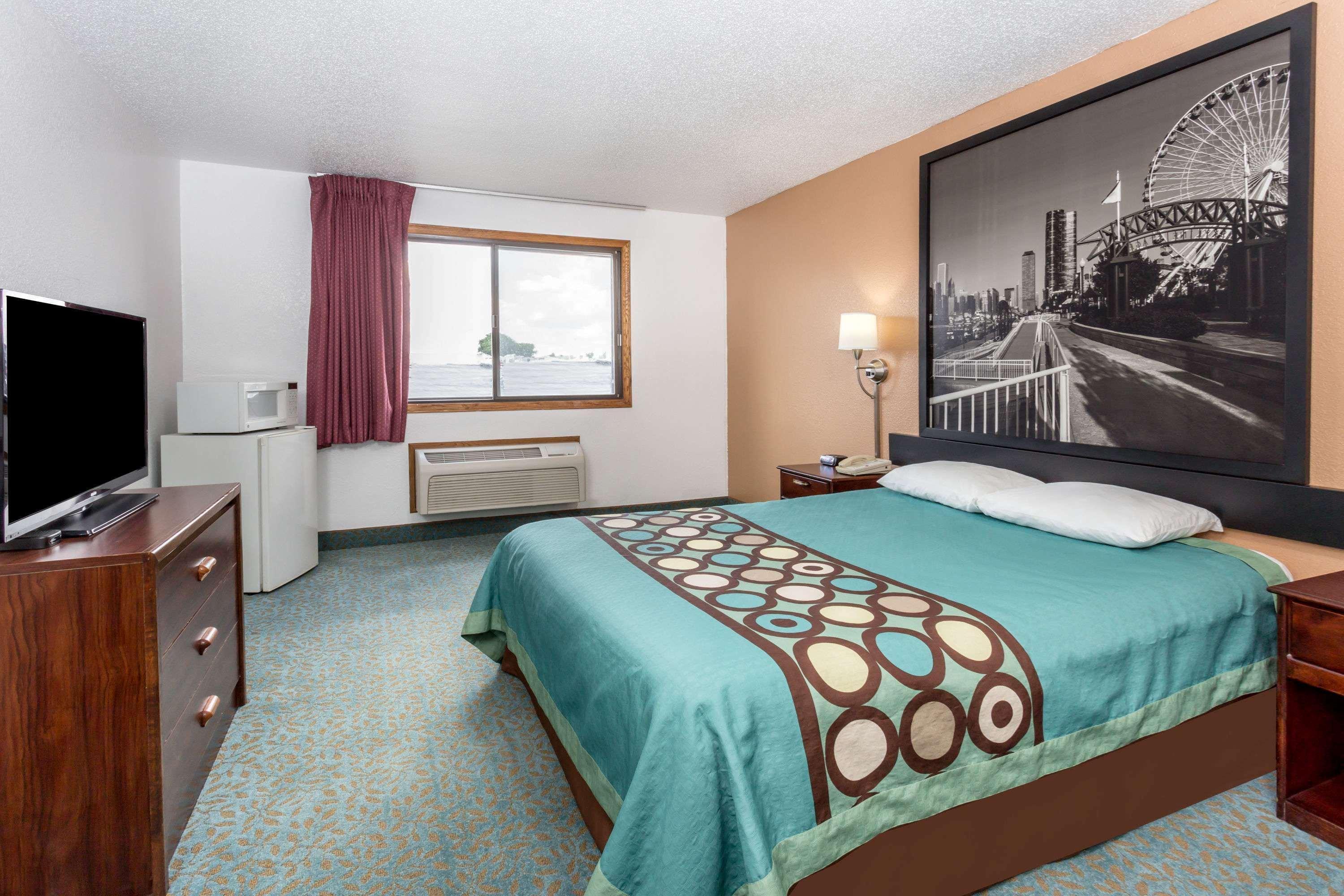 Super 8 By Wyndham Bourbonnais/Kankakee Area Екстер'єр фото