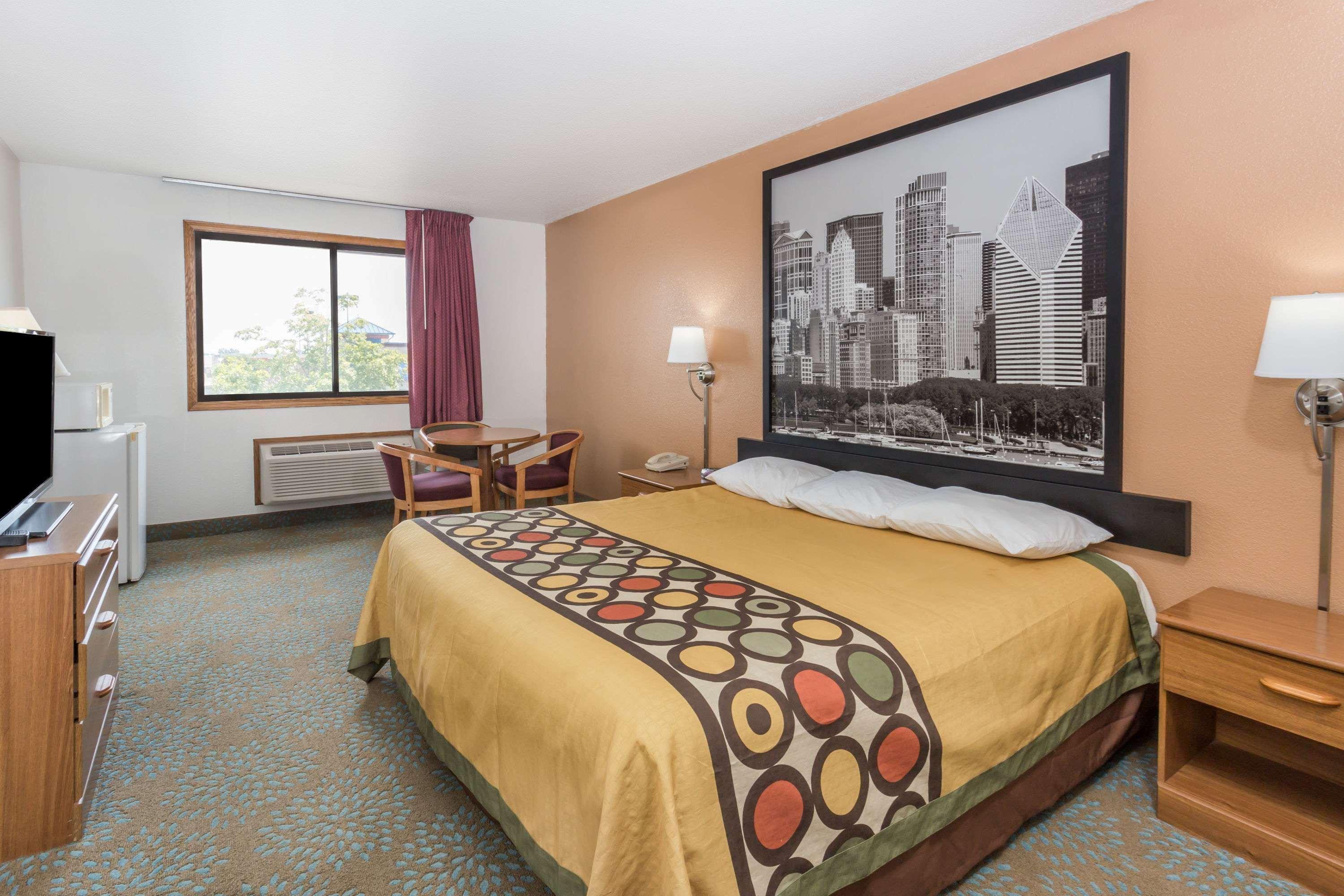 Super 8 By Wyndham Bourbonnais/Kankakee Area Екстер'єр фото