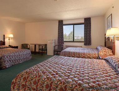 Super 8 By Wyndham Bourbonnais/Kankakee Area Номер фото